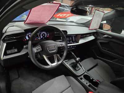 Audi A3 BERLINE TDI 150CV ATTRACTION (2024) - Foto 6