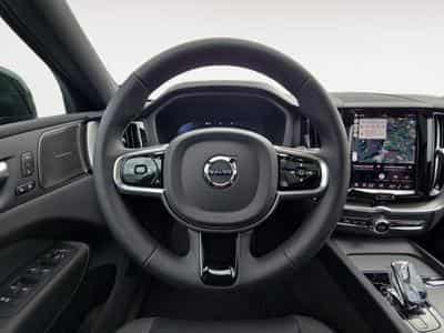 Volvo XC60 T6 Plus Dark / Hybride KIT HIVER (2025) - Photo 12