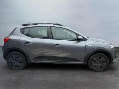 Dacia Sandero 1.0 TCe Stepway Expression (2024) - Photo 5