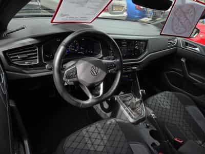 VW Polo TSI R-LINE 95CV (2023) - Photo 6