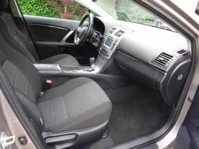 Toyota Avensis 1.8 AUTOMATIQUE (2014) - Photo 14