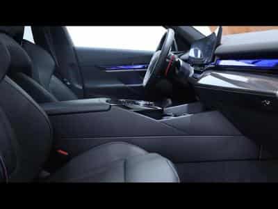 BMW M5 Touring 727 ch (2025) - Photo 12