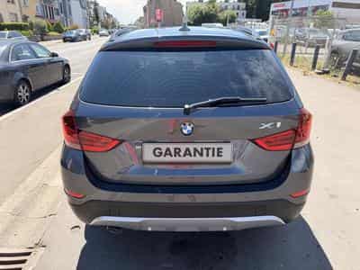 BMW X1 18dA 143 X-line X-drive (2015) - Photo 4