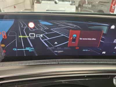 Peugeot 3008 GT (2024) - Photo 4