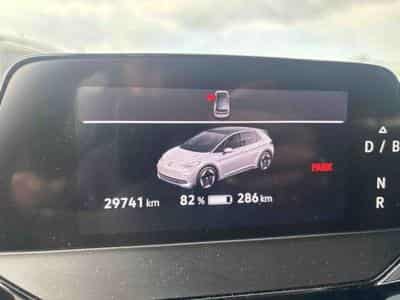 VW ID.3 Standard (2023) - Photo 8