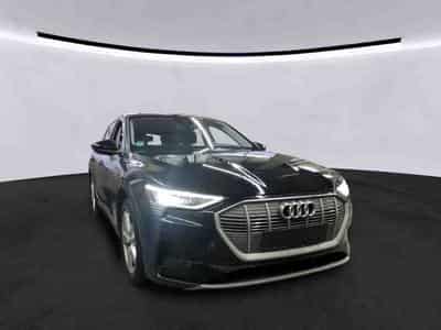 Audi e-tron Advanced (2022) - Photo 2