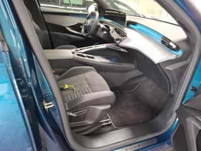 Peugeot 3008 GT (2024) - Photo 3