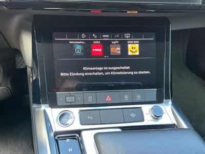 Audi e-tron Standard (2022) - Foto 10