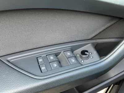 Audi e-tron Standard (2022) - Foto 12