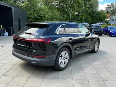 Audi e-tron Standard (2022) - Foto 3