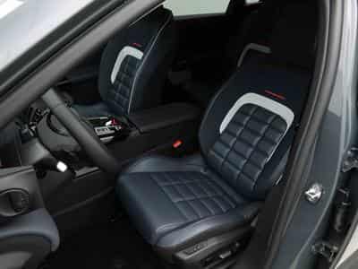Citroën C4 1.2 145 Hybrid Auto Max (2026) - Photo 8