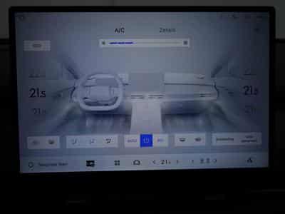 Geely Starray 1.5 PHEV 263 AT MAX + (2026) - Photo 12