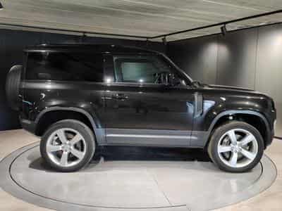 Land-Rover Defender 90 D250 TOIT OUVRANT CARPLAY CAMERA 360 CUIR (2022) - Photo 2