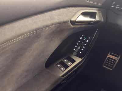 Audi Q6 e-tron Sportback (2026) - Photo 15