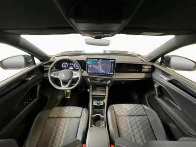 VW Tiguan R-Line+DSG+4Motion+Navi+Led+SideAssist (2024) - Foto 2