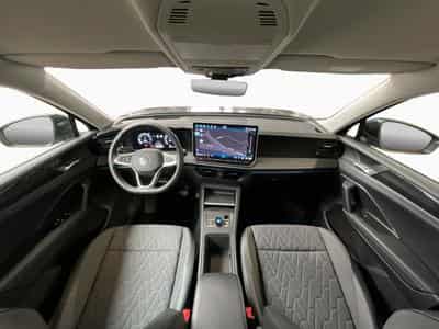 VW Tiguan Life+DSG+AHK+P.Info.+RearView (2025) - Foto 2