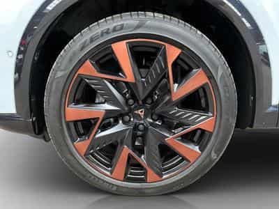 Cupra Formentor DSG+Pure-Perf.+Dynamic-Design+PANO+LM19 (2025) - Foto 8