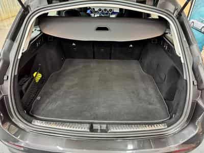 Mercedes C 200 C 200d Break 2.0 163cv Auto AVANTGARDE (2024) - Foto 7