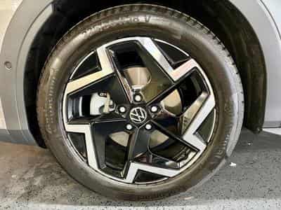 VW T-Roc T-Roc 1.5 eTSI 150cv Hyb-Ess R-LINE (2026) - Foto 3