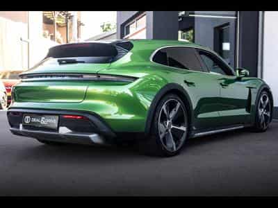 Porsche Taycan TURBO CROSS TURISMO (680 CH) – MAMBA GREEN METALLIC - APPROV (2022) - Photo 7