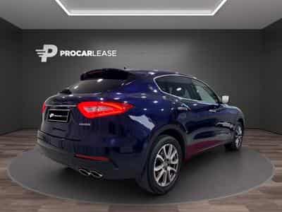 Maserati Levante LEVANTE SQ4 / CAMERA 360/ ACC/ CUIR/Panorama/VOLL (2017) - Photo 3