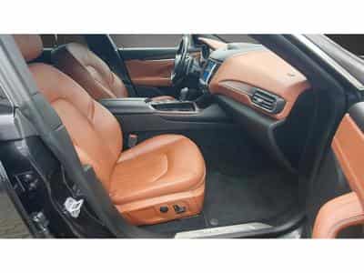 Maserati Levante LEVANTE SQ4 / CAMERA 360/ ACC/ CUIR/Panorama/VOLL (2017) - Photo 6
