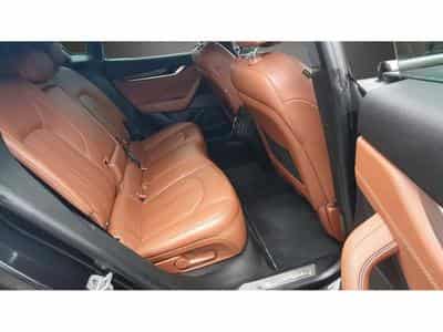Maserati Levante LEVANTE SQ4 / CAMERA 360/ ACC/ CUIR/Panorama/VOLL (2017) - Photo 7