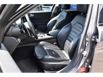 Alfa-Romeo Giulia 2.0 T Sprint ATX CUIR MEMO GPS ACC LANE SIDE CAM (2021) - Photo 6