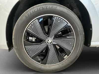 Skoda Kamiq Monte-Carlo+DSG+Led+Navi (2025) - Photo 8