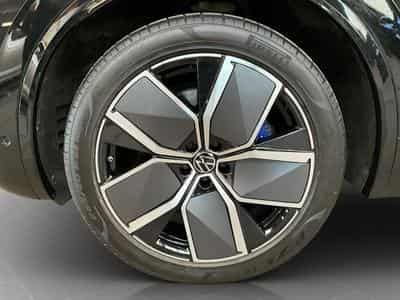 VW Touareg R+V6+4Motion+IQ-Drive+AHK+Luft.+Head.Up (2023) - Photo 8