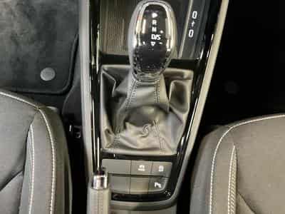Skoda Kamiq Monte-Carlo+DSG+LED+P.Assisted+P.Park&Go (2025) - Photo 12