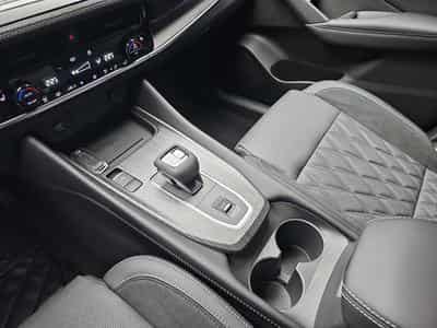 Nissan Qashqai 1.3 DIG-T MHEV 158 X-tronic Tekna Premium (2026) - Photo 11