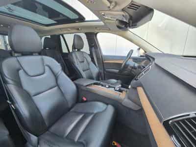 Volvo XC90 B5 AWD 7 PLACES TOIT OUVRANT CUIR GPS CARPLAY (2021) - Photo 8