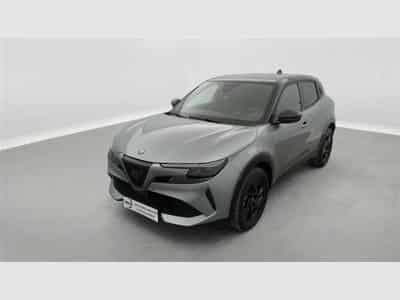 Alfa-Romeo Junior 1.2 Turbo Hybrid Ibrida Speciale (2025) - Photo 1
