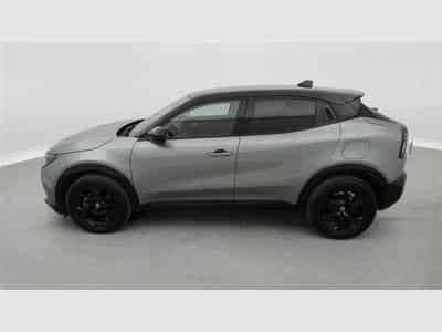 Alfa-Romeo Junior 1.2 Turbo Hybrid Ibrida Speciale (2025) - Photo 3