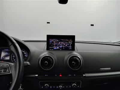 Audi A3 30 TFSI S tronic Cuir / Navi / Led / PDC av+ar (2019) - Photo 11