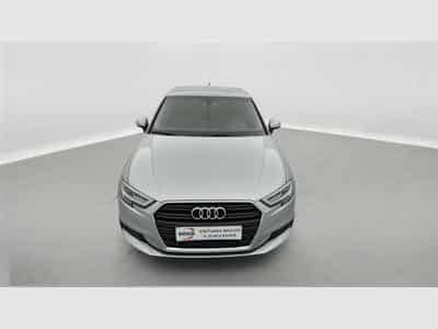 Audi A3 30 TFSI S tronic Cuir / Navi / Led / PDC av+ar (2019) - Photo 4