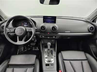 Audi A3 30 TFSI S tronic Cuir / Navi / Led / PDC av+ar (2019) - Photo 8