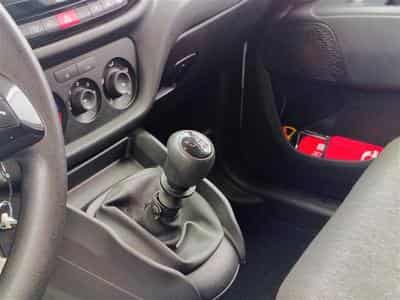 Fiat Doblo 1.6 MJET Cargo CLIM / CARPLAY (2022) - Foto 11