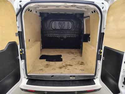 Fiat Doblo 1.6 MJET Cargo CLIM / CARPLAY (2022) - Foto 13