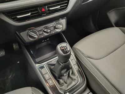 Skoda Fabia 1.0 TSI 95Cv Young Edition CARPLAY / CAMERA / FULL LED / ALU (2025) - Foto 12