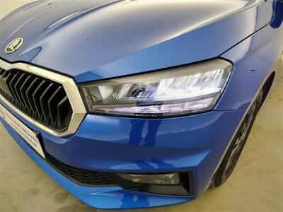 Skoda Fabia 1.0 TSI 95Cv Young Edition CARPLAY / CAMERA / FULL LED / ALU (2025) - Foto 15