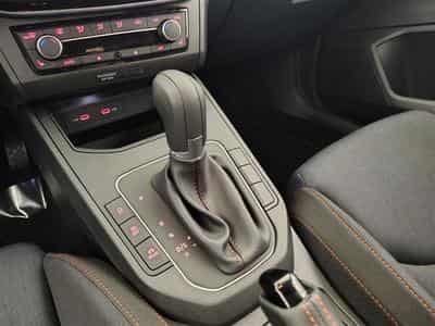 Seat Ibiza 1.0 TSI 115cv DSG FR NAVI / FULL LED / PDC AR / JA 16" (2025) - Foto 12