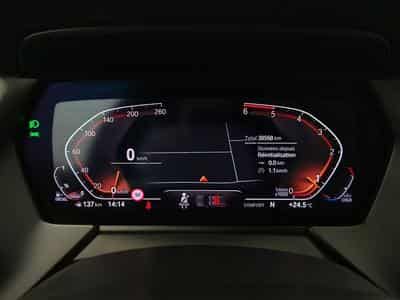 BMW 118 118 d Pack M NAVI / FULL LED / CUIR PARTIEL / CAMERA / JA 18 (2022) - Foto 10