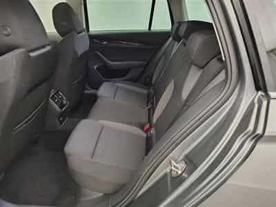 Skoda Octavia 1.0 TSI Clever+ NAVI / FULL LED / JA/PDC (2023) - Photo 13