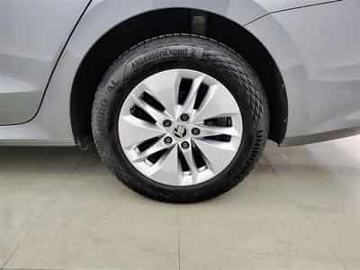 Skoda Octavia 1.0 TSI Clever+ NAVI / FULL LED / JA/PDC (2023) - Photo 6