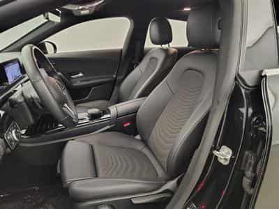 Mercedes CLA 180 Business Line Navi / Led / PDC +Caméra (2023) - Photo 7