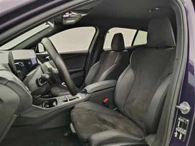 BMW 120 120i **AUTO/PACK M/FULL LED/ALCANTARA/NAVI/CAMERA** (2025) - Photo 7