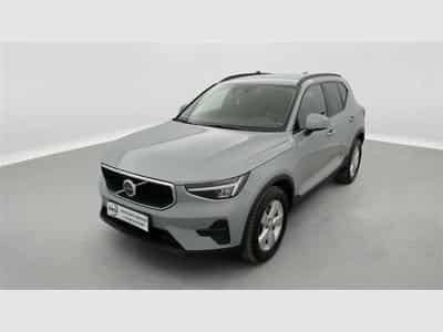 Volvo XC40 1.5 T2 Essential AUTO/FULL LED/CARPLAY/JA17/PDC (2023) - Photo 1