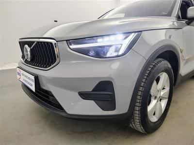 Volvo XC40 1.5 T2 Essential AUTO/FULL LED/CARPLAY/JA17/PDC (2023) - Photo 15